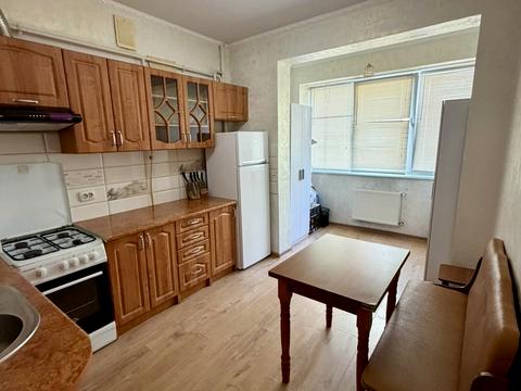 квартира по адресу Героїв Крут ул., (Будинок 3)