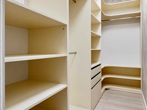 квартира за адресою Новоберегова вул., 12-А