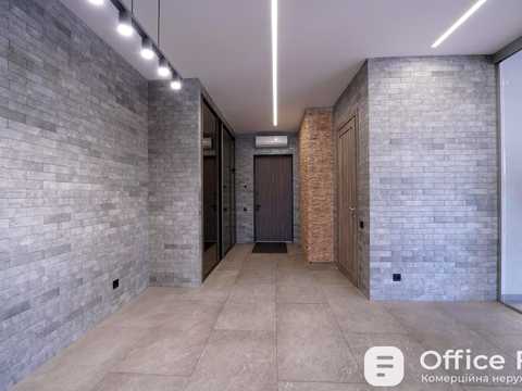 коммерческая по адресу Большая Васильковская ул. (Красноармейская), 72