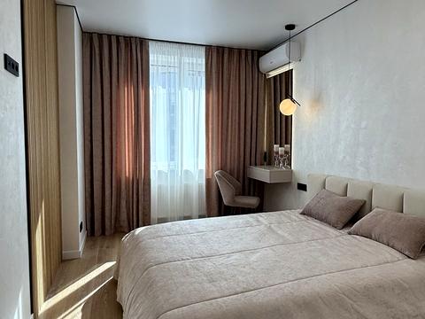 квартира за адресою Мартинова просп., (вул. Щаслива, 63)