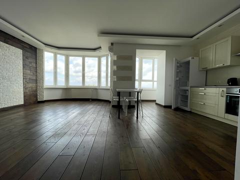 квартира за адресою Будівельників вул., 14