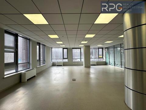 комерційна за адресою Старонаводницька вул., 21