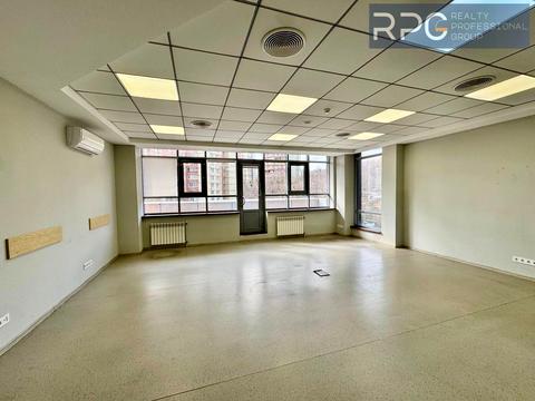 комерційна за адресою Старонаводницька вул., 21