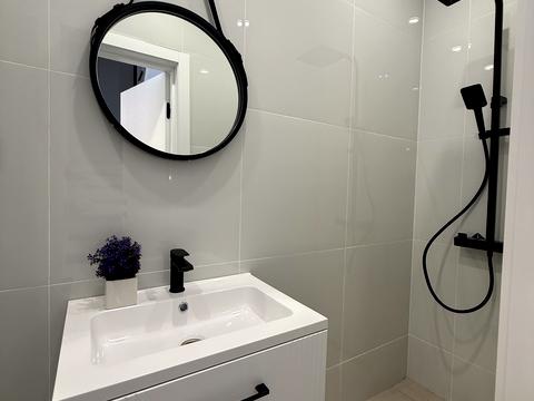 дом по адресу с. Святопетровское, Богдана Хмельницкого ул.