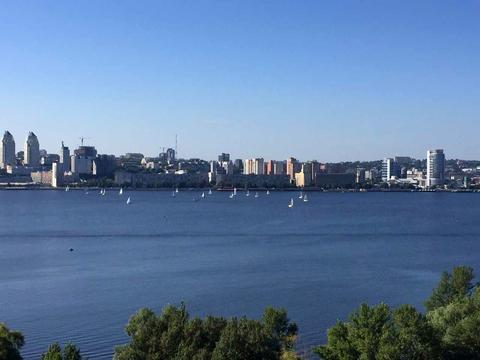 квартира за адресою Сонячна Набережна вул. (Маршала Малиновського), 34