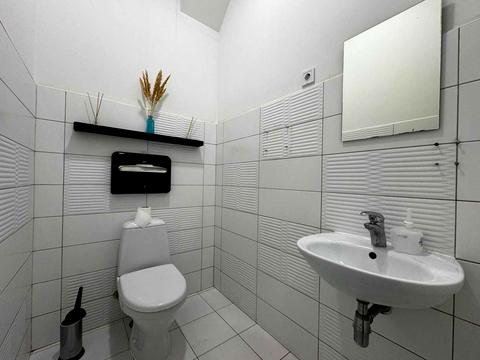 комерційна за адресою Охтирський пров., 7