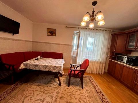 квартира за адресою Джохара Дудаєва вул., 5