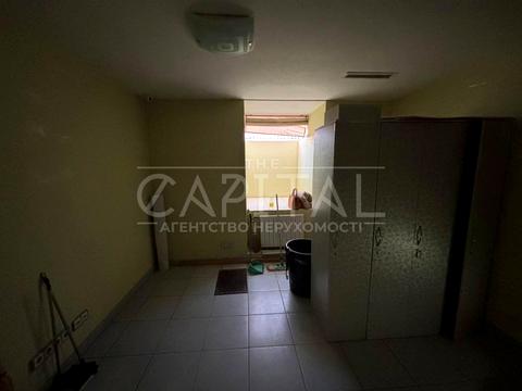 комерційна за адресою Київ, Гоголівська вул., 49