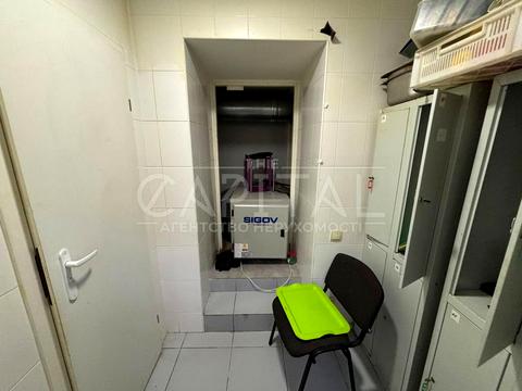 комерційна за адресою Київ, Гоголівська вул., 49