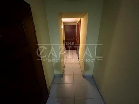 комерційна за адресою Київ, Гоголівська вул., 49