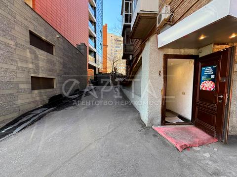 комерційна за адресою Київ, Гоголівська вул., 49