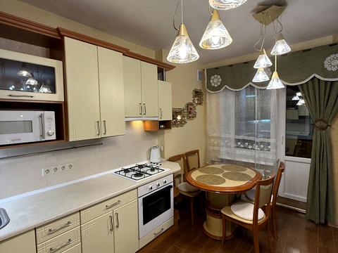 квартира за адресою Гетьмана Полуботка вул., 6-А