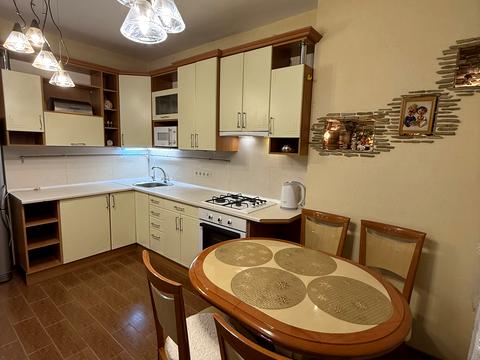 квартира за адресою Гетьмана Полуботка вул., 6-А