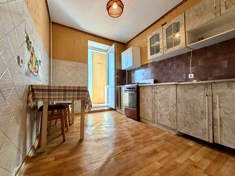 квартира за адресою Молодіжна вул., 54