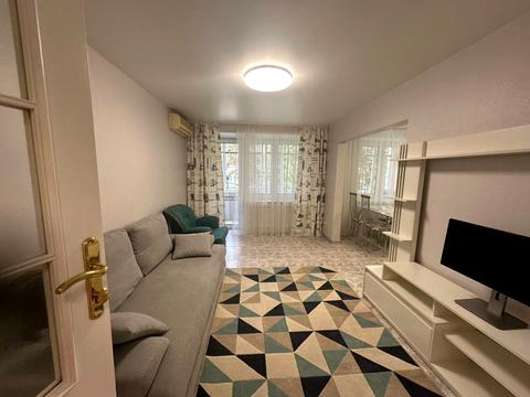 квартира за адресою Князів Острозьких вул. (Московська), 17/2