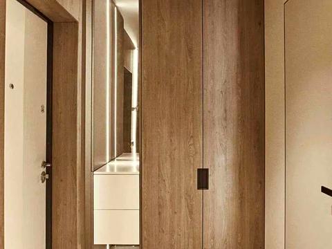 квартира за адресою Зарічна вул., 4