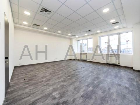 комерційна за адресою Верхній Вал вул., 72