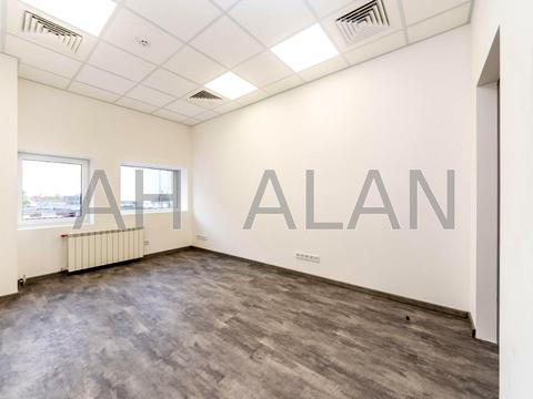 комерційна за адресою Верхній Вал вул., 72