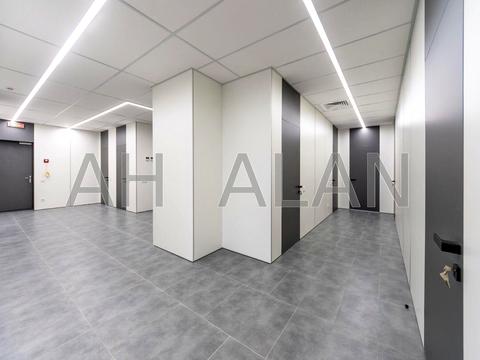 комерційна за адресою Верхній Вал вул., 72