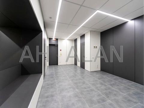 комерційна за адресою Верхній Вал вул., 72