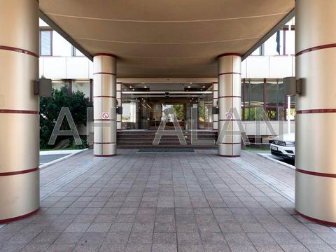 комерційна за адресою Верхній Вал вул., 72