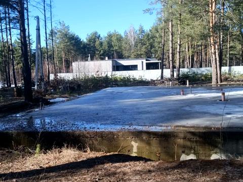 участок по адресу пров.Фестивальний, 7