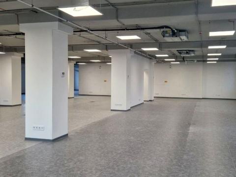 комерційна за адресою Почайнинська вул., 25/49