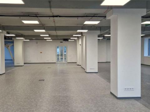 комерційна за адресою Почайнинська вул., 25/49