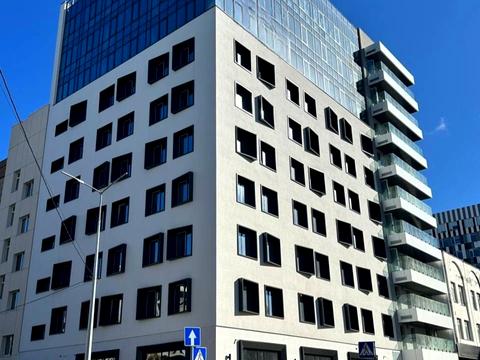 комерційна за адресою Почайнинська вул., 25/49