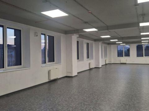 комерційна за адресою Почайнинська вул., 25/49