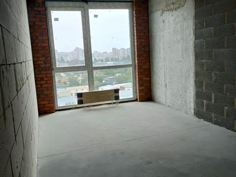 квартира за адресою Причальна вул., 8