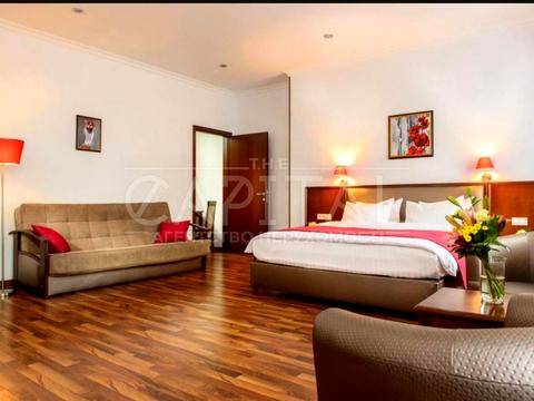 комерційна за адресою Велика Васильківська вул. (Червоноармійська), 67/7