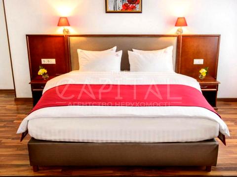 комерційна за адресою Велика Васильківська вул. (Червоноармійська), 67/7