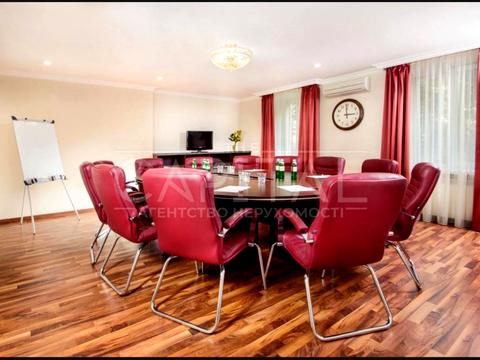 комерційна за адресою Велика Васильківська вул. (Червоноармійська), 67/7