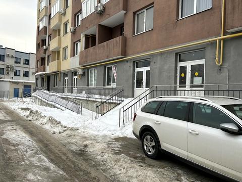 коммерческая по адресу Угорская ул., 12