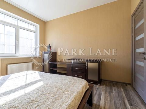 квартира за адресою Михайла Максимовича вул. (Онуфрія Трутенка), 28-Б