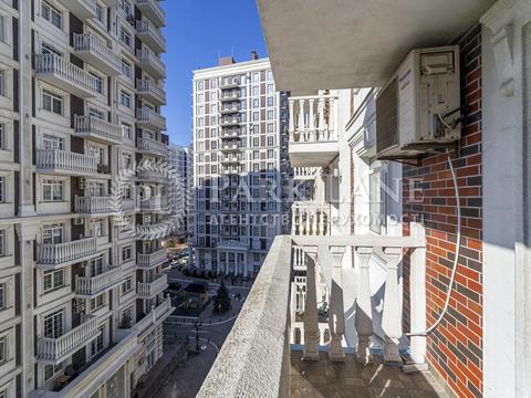 квартира за адресою Михайла Максимовича вул. (Онуфрія Трутенка), 28-Б