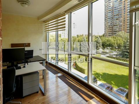 коммерческая по адресу Старонаводницкая ул., 13-Б