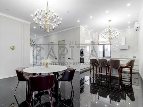 дом по адресу Фастівський