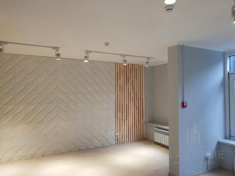 комерційна за адресою Митрополита Василя Липківського вул. (Урицького), 37-В