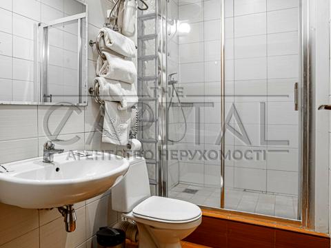 комерційна за адресою Берестейське шосе (Брест-Литовське), 8-А