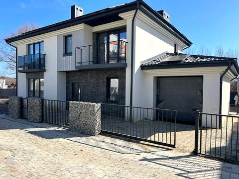 будинок за адресою Потічна вул.