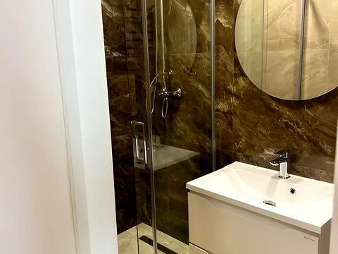 квартира за адресою Євгена Коновальця вул., 7в