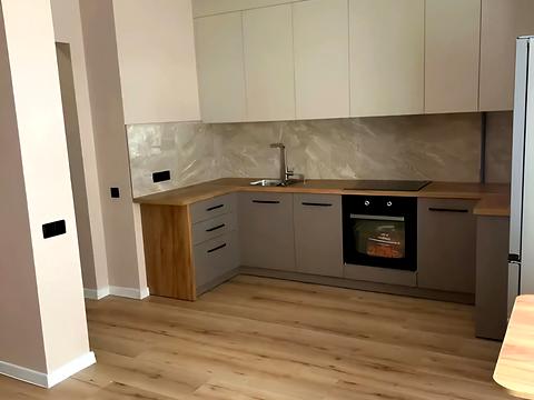 квартира за адресою Євгена Коновальця вул., 7в