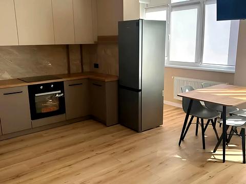 квартира за адресою Євгена Коновальця вул., 7в