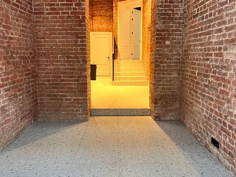 комерційна за адресою Гетьмана Петра Дорошенка вул. (Жовтнева), 37