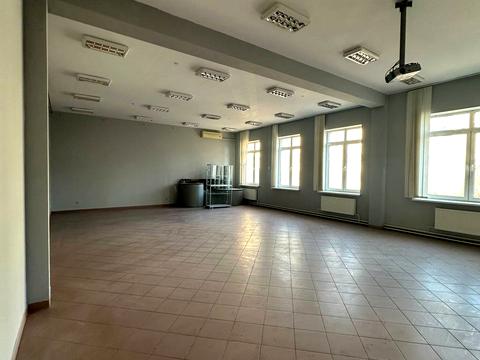 комерційна за адресою Євгена Коновальця вул. (Щорса), 36-Б