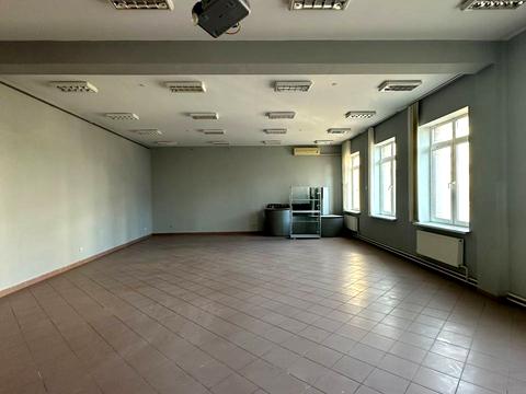 комерційна за адресою Євгена Коновальця вул. (Щорса), 36-Б