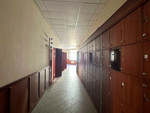 комерційна за адресою Євгена Коновальця вул. (Щорса), 36-Б