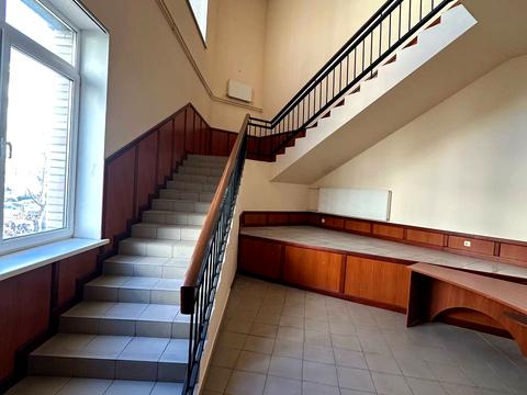 комерційна за адресою Євгена Коновальця вул. (Щорса), 36-Б